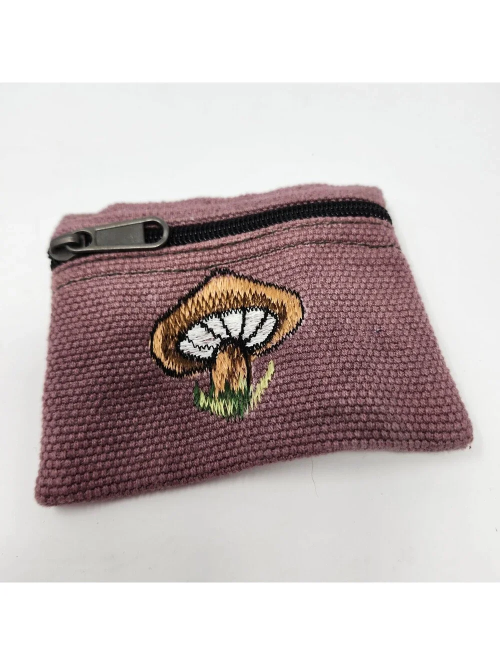 Embroidered Mushroom Coin Purse Zipper Pouch Mauve Canvas Small Wallet